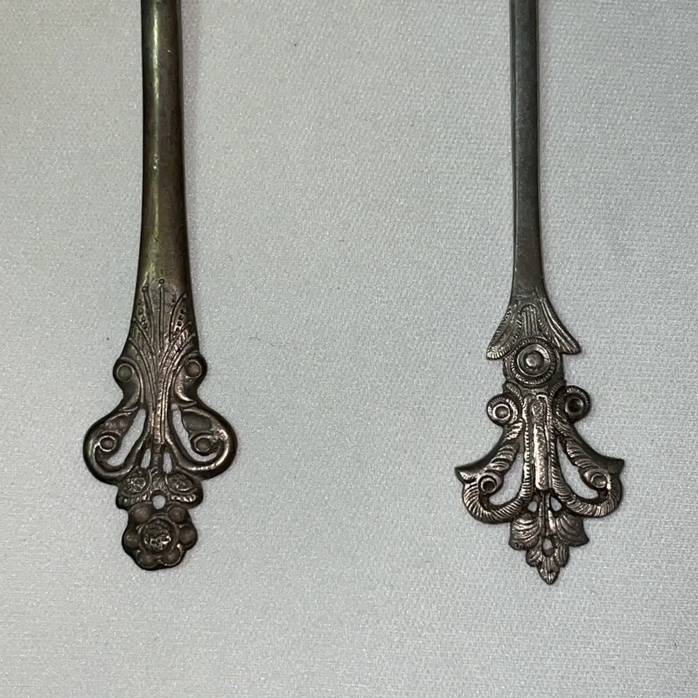 🥄 Vtg. Silver Sugar Spoons {Set of 2}